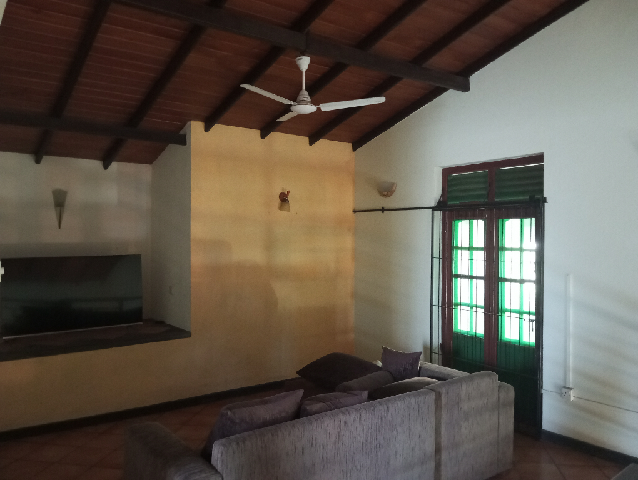 Architectural Designed Luxury House for Sale 