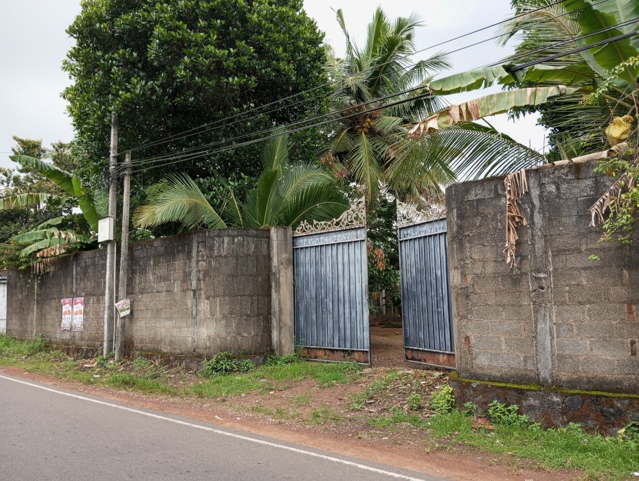 House for Sale in Polgasowita